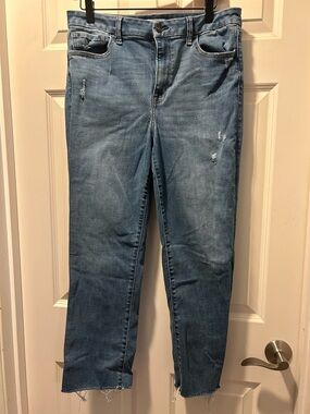 Women's Light Blue Distressed Straight-Leg Jeans